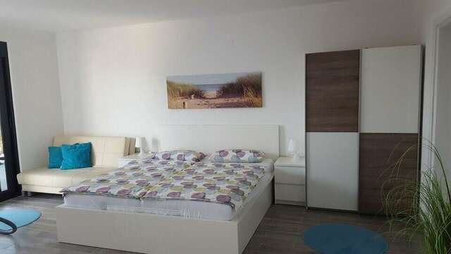 Гостевой дом Ferienwohnung Sun mit Pool Улцинь-5