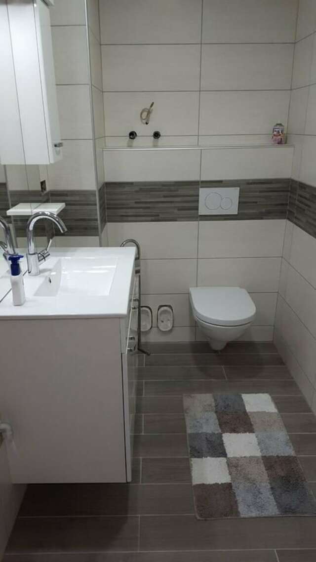 Гостевой дом Ferienwohnung Sun mit Pool Улцинь-8