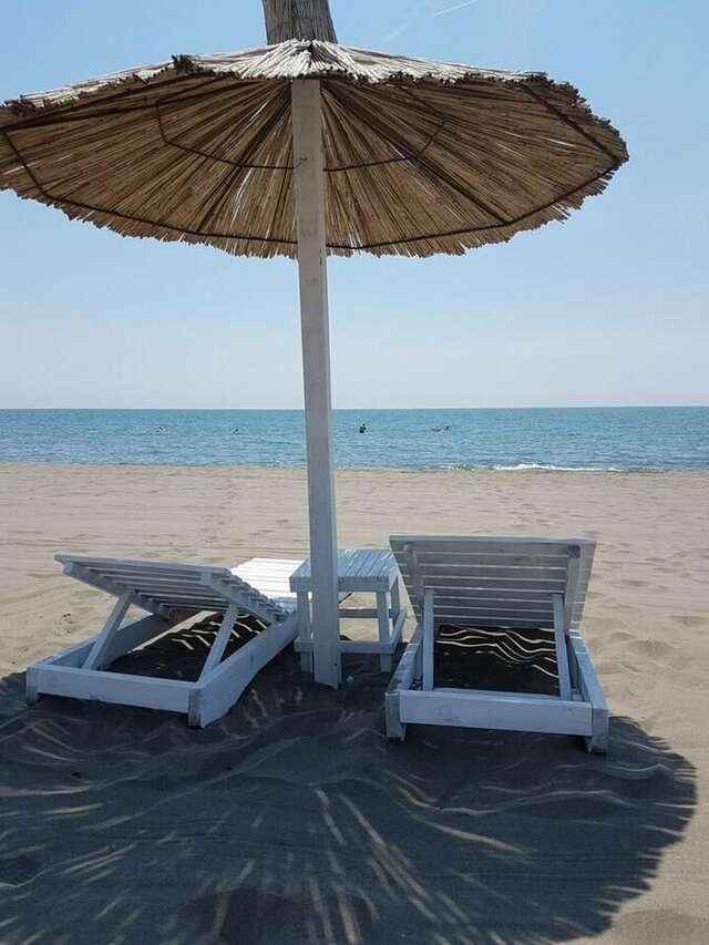 Гостевой дом Ferienwohnung Sun mit Pool Улцинь-10